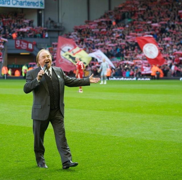 华体会网页版-你永远不会独行 利物浦队歌最著名演唱者去世